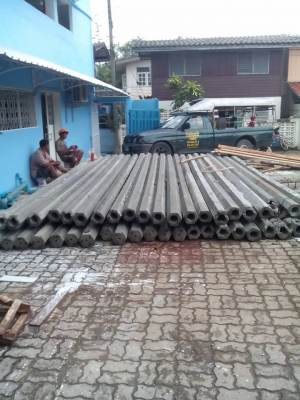 รับเหมาตอกเสาเข็ม ด้วยแรงคน ครับ รับเหมาตอกเสาเข็ม ด้วยแรงคน ครับ