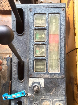 ขาย Komatsu Pc20-5 สภาพพร้อมใช้เลยครับ ขาย Komatsu Pc20-5 สภาพพร้อมใช้เลยครับ