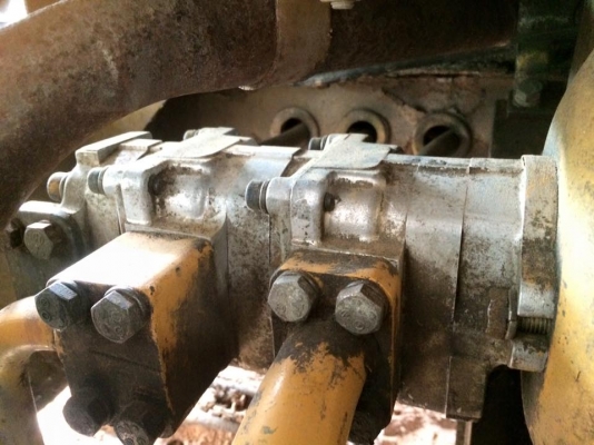 ขาย Komatsu Pc20-5 สภาพพร้อมใช้เลยครับ ขาย Komatsu Pc20-5 สภาพพร้อมใช้เลยครับ