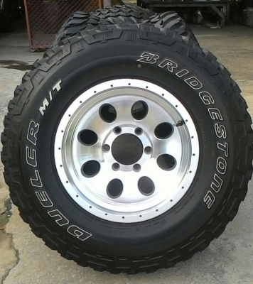 ขาย ยางMud 265/75/16 พร้อมล้อสวยๆ ขาย ยางMud 265/75/16 พร้อมล้อสวยๆ