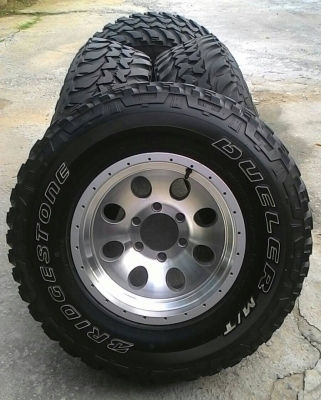 ขาย ยางMud 265/75/16 พร้อมล้อสวยๆ ขาย ยางMud 265/75/16 พร้อมล้อสวยๆ