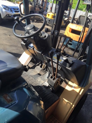 ฟอล์คลิฟต์ 2 ตัน TOYOTA 7FG20 รถนอก เก่าญี่ปุ่น งาเท  ฮิ้งฟอล์ค