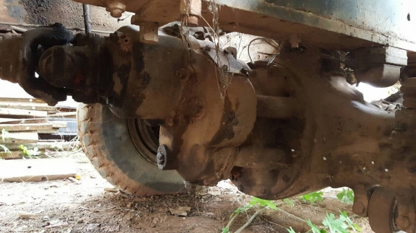 ขายรถโม่ปูน 5 คิว 10 ล้อ 2 เพลา NISSAN เครื่อง PE6-T 290 แรงม้า คัสซีสวยตลอดเส้น เบรคลมดัน วางหัว F18 รถใช้งานได้ปกติครับ ทะเบียนพร้อมโอน