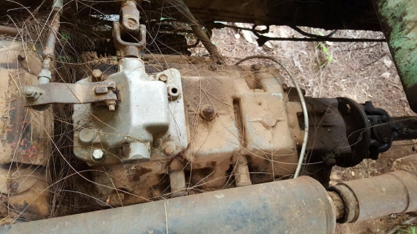 ขายรถโม่ปูน 5 คิว 10 ล้อ 2 เพลา NISSAN เครื่อง PE6-T 290 แรงม้า คัสซีสวยตลอดเส้น เบรคลมดัน วางหัว F18 รถใช้งานได้ปกติครับ ทะเบียนพร้อมโอน