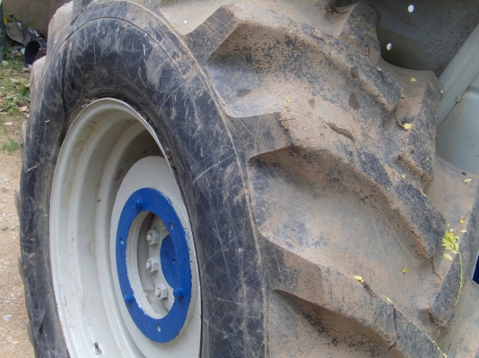 ขายฟอร์ดเสื้อลายชักขวา ทา้ยใหญ่ หน้าc หลังc ขายฟอร์ดเสื้อลายชักขวา ทา้ยใหญ่ หน้าc หลังc