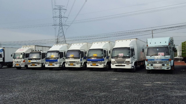 บจก.เชคแชมป์ มอเตอร์ จัดโปรโมชั่นดอกเบี้ย 5.5\% ฟรีค่าจัด ทุกคันทุกรุ่นทุกยี่ห้อ