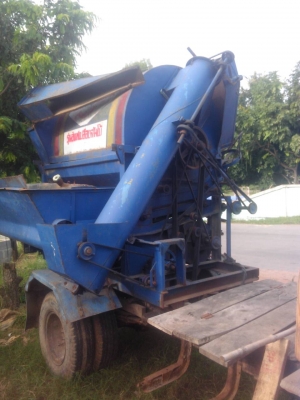 รถสีข้าวห้าฟุตเกษตรพัฒนาสิงเปลืองจัมโบ้ลดสุดๆ77000 รถสีข้าวห้าฟุตเกษตรพัฒนาสิงเปลืองจัมโบ้ลดสุดๆ77000