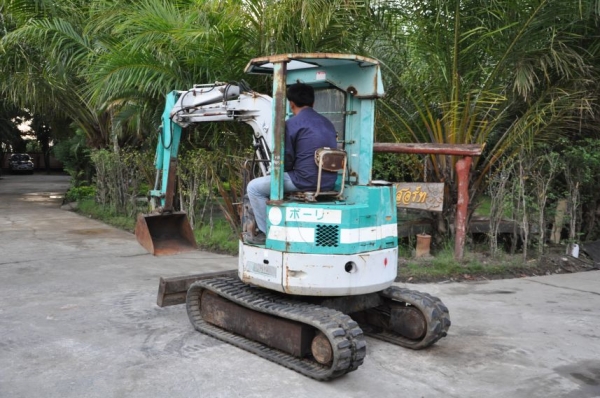 ขายแบคโฮ KOMATSU PC12uuครบๆ สวยเดิมจากญี่ปุ่น ทำงานสมบูรณ์ทุกระบบ รับรองไม่ผิดหวัง 159,000 เท่านั้น!!