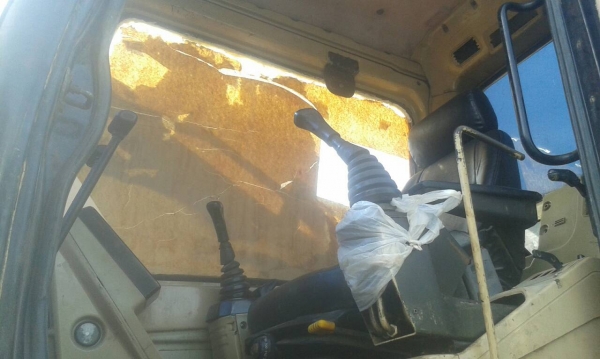 ขายรถแบคโฮ CAT 330 V2 ราคา 1200000