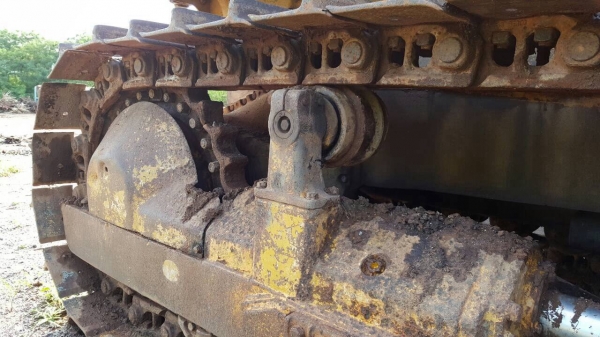 ขายแทรคเตอร์ KOMATSU D60A-6 สภาพสวยเต็มพร้อมใช้ เอกสารสัญญาซื้อขาย เครื่องแน่น โซ่+แทรคสวย ราคาต่อรองได้หน่อยครับ