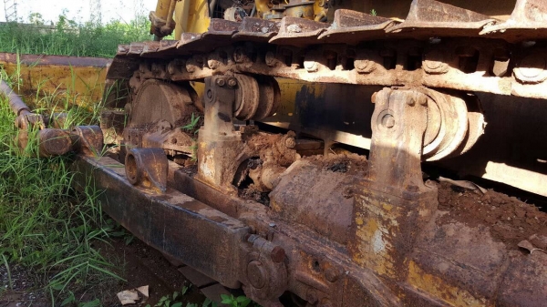 ขายแทรคเตอร์ KOMATSU D60A-6 สภาพสวยเต็มพร้อมใช้ เอกสารสัญญาซื้อขาย เครื่องแน่น โซ่+แทรคสวย ราคาต่อรองได้หน่อยครับ