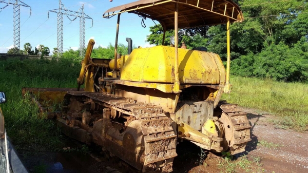 ขายแทรคเตอร์ KOMATSU D60A-6 สภาพสวยเต็มพร้อมใช้ เอกสารสัญญาซื้อขาย เครื่องแน่น โซ่+แทรคสวย ราคาต่อรองได้หน่อยครับ
