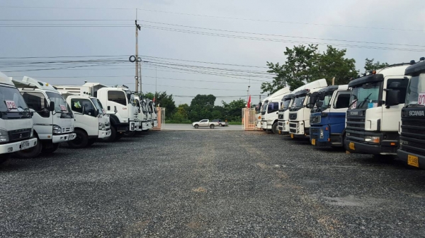 บจก.เชคแชมป์ มอเตอร์ จัดโปรโมชั่นดอกเบี้ย 5.5\% ฟรีค่าจัด ทุกคันทุกรุ่นทุกยี่ห้อ