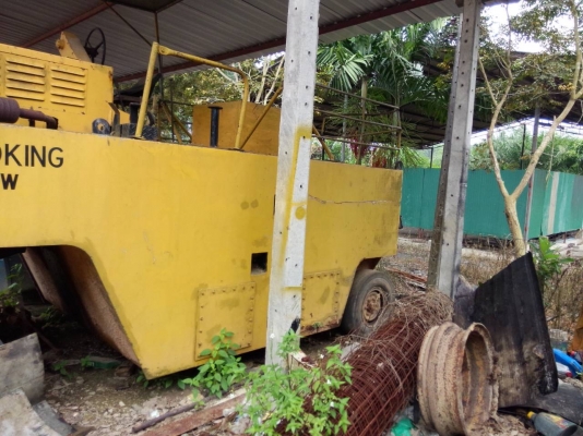 ขายรถบดล้อยาง 11 ล้อ ROADKING เครื่อง ฟอร์ด ราคา 100000