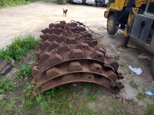ขายเปลือกหนามรถบด ใช้งานครั้งเดียว ราคา 65000