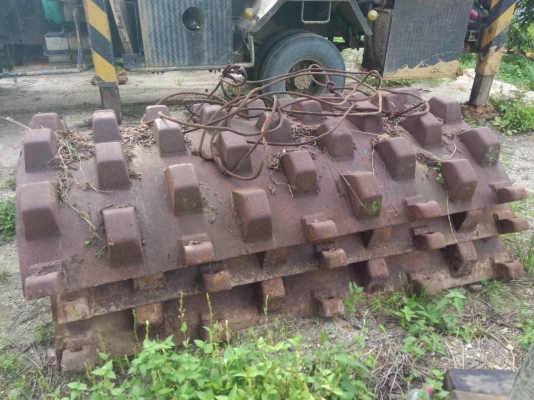 ขายเปลือกหนามรถบด ใช้งานครั้งเดียว ราคา 65000