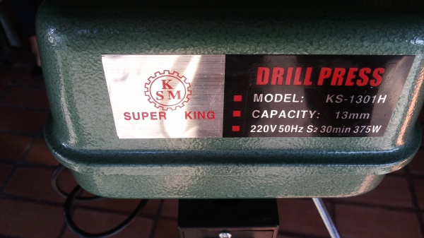 สว่านแท่น SUPER  KING  หัวจับดอกได้ถึง 13 มม.ขนาดกำลังมอเตอร์ 375W. ความสูง 85 ซม.