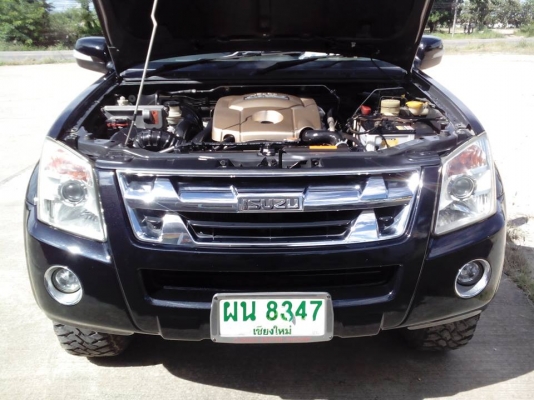 ขายดาวน์ หรือ ตัดสด ISUZU D-MAX ปี 50 HI-LANDER CAB 2.5 Ddi