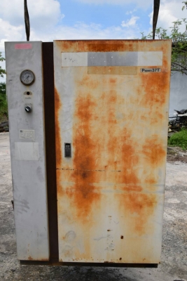 ขายปั๊มลมTOSHIBA มอเตอร์ 3.7แรง แบบลูกสูบ2สูบ แบบตู้เก็บเสียง ราคา 35,900บ. ขายตามสภาพ เก่าญี่ปุ่น สนใจต่อรองราคาได้