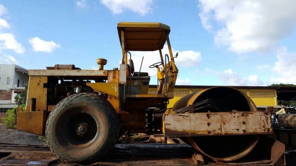 ขายรถบด VIBROMAX W1102D 4X4 เอกสารเล่มทะเบียนพร้อม สภาพพร้อมใช้งาน ขายรถบด VIBROMAX W1102D 4X4 เอกสารเล่มทะเบียนพร้อม สภาพพร้อมใช้งาน