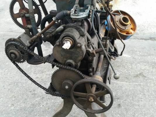 ขาย เครื่องกลึง รุ่นคลาสิค เก่าญี่ปุ่น อุปกรณ์ครบ ตามสภาพ 78,000 บาท ขาย เครื่องกลึง รุ่นคลาสิค เก่าญี่ปุ่น อุปกรณ์ครบ ตามสภาพ 78,000 บาท