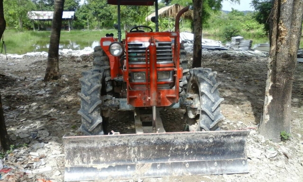 ขายรถไถ KUBOTA M5000 เอกสารเล่มทะเบียน ใบมีดดันหน้า โรตารี 5 จาน ราคา 260000