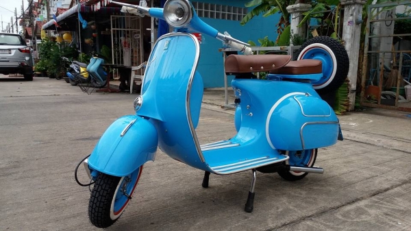 เสร็จเรียบร้อยแล้วครับรถเสี่ยต้า ชลบุรี งดงามตามแบบ รุ่งเจริญ เวสป้า ครับ ขอบคุณเสี่ยต้ามากครับ สั่งประกอบ เวสป้า ทะเบียนจากเราครับ