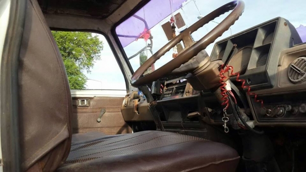 ขาย10ล้อ1เพลาหางปลา เทรลเลอร์อีซูซุjcm 175 6bg1 แชชซีสวยเดิม เครื่องดี เอกสารเล่มทะเบียนพร้อมโอน