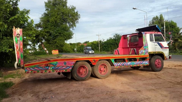 ขาย10ล้อ1เพลาหางปลา เทรลเลอร์อีซูซุjcm 175 6bg1 แชชซีสวยเดิม เครื่องดี เอกสารเล่มทะเบียนพร้อมโอน