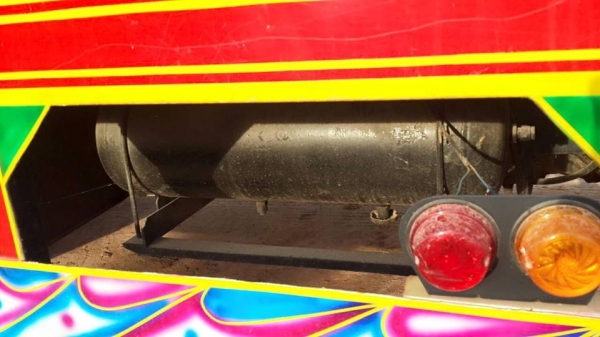 ขาย10ล้อ1เพลาหางปลา เทรลเลอร์อีซูซุjcm 175 6bg1 แชชซีสวยเดิม เครื่องดี เอกสารเล่มทะเบียนพร้อมโอน