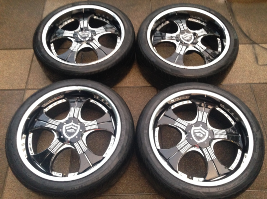 ล้อ VIP ขอบ 22 สภาพสวย พร้อมยาง 265 40 22 ปลายปี12