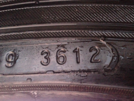 ล้อ VIP ขอบ 22 สภาพสวย พร้อมยาง 265 40 22 ปลายปี12