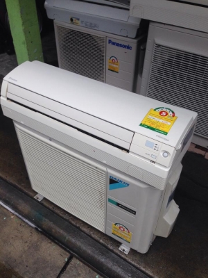 **** ขายแอร์ DAIKIN inverter 9000 BTU สภาพสวย ****