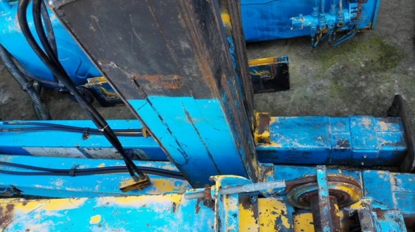 ขายเครน TADANO 3ตัน ท้องVซุปเปอร์Z สภาพเก่านอก บูมสวยเดิม ขาไขว้ ขาตึก สภาพใช้งานได้เลย