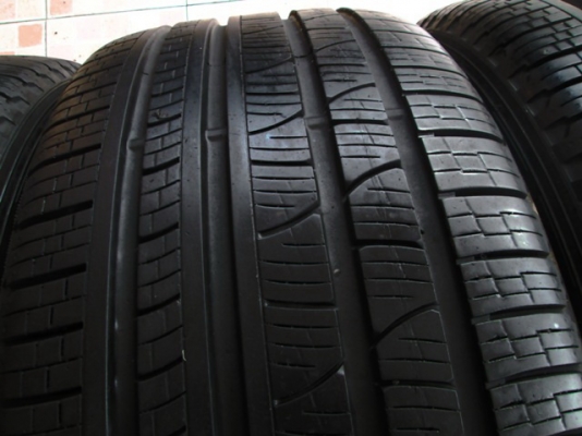 ขายยาง PIRELLI (ถอดจาก porsche) 275-45-20 สวยๆ (1ชุด)