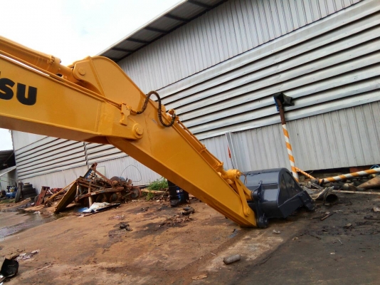 ขายด่วนครับ แบคโฮ KOMATSU 200 รุ่น 7 ไฟฟ้าครบ ใช้งาน 1&times;&times;&times;&times; ชั่วโมง รถทำสีใหม่