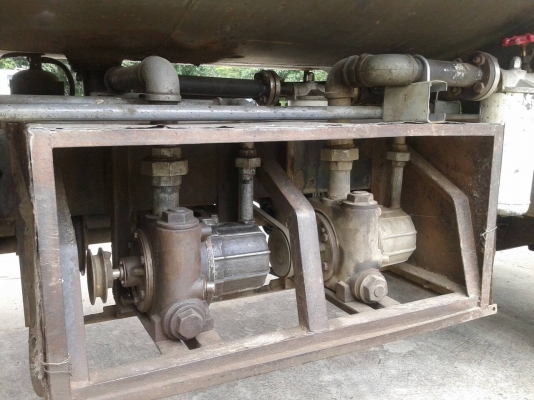 ขายด่วนรถหกล้อน้ำมัน ISUZUNPR59LU5Mสภาพพร้อมใช้สวยสุดๆราคาเบาๆโทร0843923995