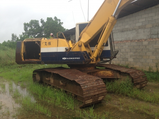 ขาย Komatsu Pc200 รุ่น 5 ราคา 890,000 บาท ขาย Komatsu Pc200 รุ่น 5 ราคา 890,000 บาท