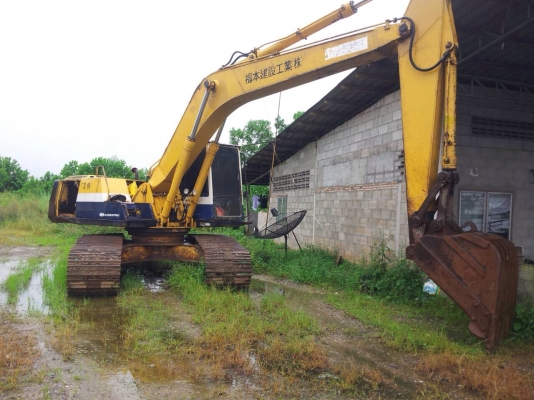 ขาย Komatsu Pc200 รุ่น 5 ราคา 890,000 บาท ขาย Komatsu Pc200 รุ่น 5 ราคา 890,000 บาท