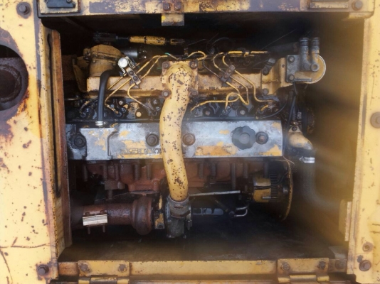 ขาย Komatsu Pc200 รุ่น 5 ราคา 890,000 บาท ขาย Komatsu Pc200 รุ่น 5 ราคา 890,000 บาท