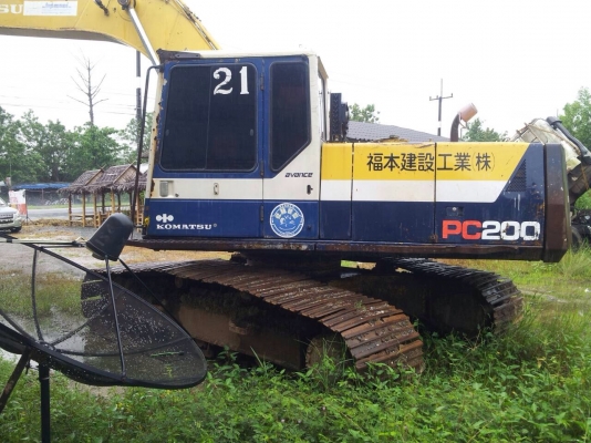 ขาย Komatsu Pc200 รุ่น 5 ราคา 890,000 บาท