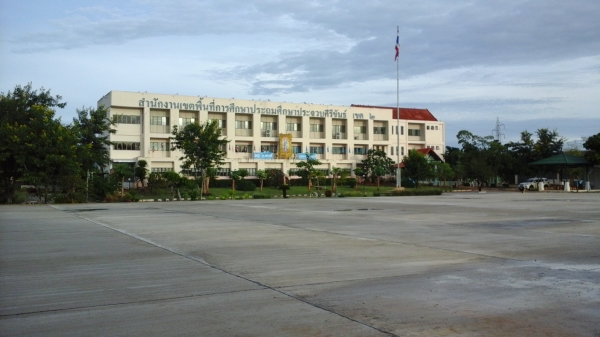 ขายที่ดินเหมาะสำหรับปลูกบ้าน  อ.ปราณบุรี  150 ต.ร.ว.  650.000 บาท