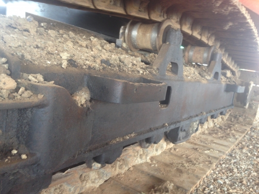 ขาย Hitachi Zx200 รุ่น 1 สภาพพร้อมลุยงาน ราคา 2,000,000 บาท ขาย Hitachi Zx200 รุ่น 1 สภาพพร้อมลุยงาน ราคา 2,000,000 บาท