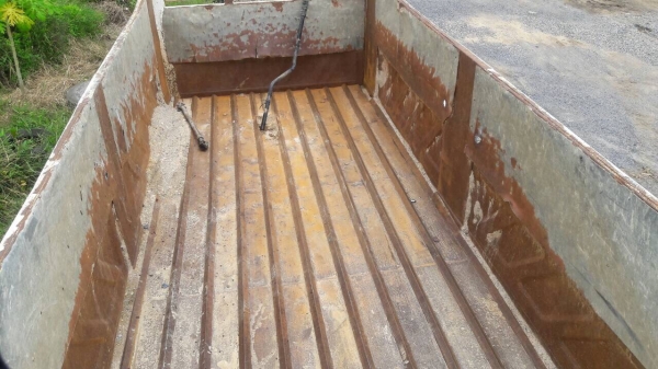 ขาย กระบะดั้มสามมิตร