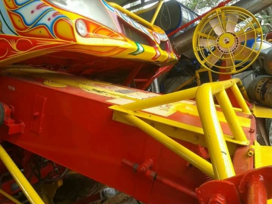 ขายรถเกี่ยวข้าว เกษตรพัฒนา รุ่นปลดหนี้ ปี53 เครื่อง210เทอร์โบ ตัวเดิน10ใหญ่ สภาพสวยพร้อมใช้งาน มีเอกสารใบอินวอร์ย สนใจโทร 090-8588220คุณนะ 093-3258446คุณบิว หรือเข้าดูสินค้าอื่นๆได้ที่ www.truck.in.th/498 หรือเพจFacebook ณรงค์ ซื้อขายรถมือสอง (เว็บไซต์ส่ว