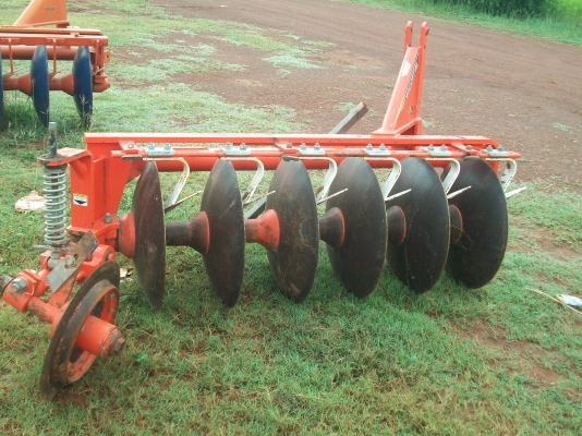 ขายผาน 6X22 ตราช้างใส่รถไถ 34ถึง36แรง