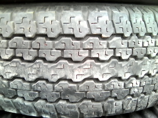 ยางมือสอง