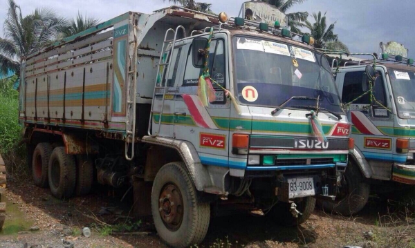ขายครับ อีซูซุ 10 ล้อ 195 นางฟ้าแท้ พร้อมใช้ครับ