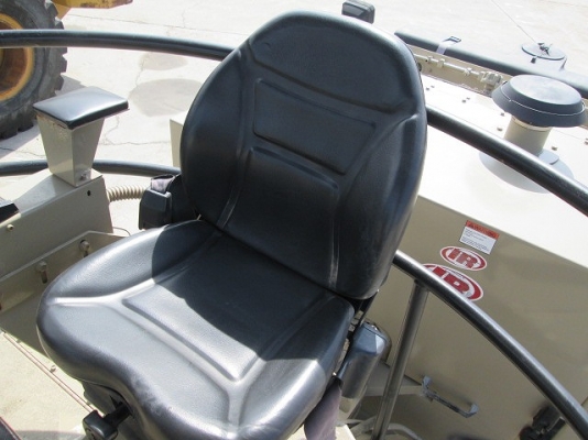 ขาย เครื่องจักร INGERSOLL RAND รุ่น DD-90 ปี 2004 ชั่วโมงการทำงาน 4386 ชั่วโมง ขาย เครื่องจักร INGERSOLL RAND รุ่น DD-90 ปี 2004 ชั่วโมงการทำงาน 4386 ชั่วโมง