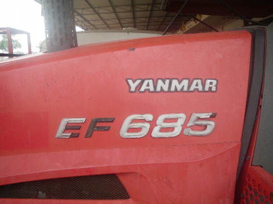 รถแทรกเตอร์ YANMAR EF 685